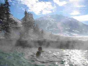 This is NOT an unverified 'web portal' or online directory - we select only those places that satisfy our criteria for price, quality, charm and location. The places to stay presented here are particularly suitable for accommodation only short-breaks. Places to stay have been carefully selected so that you can reach them easily - ideal for long weekends and short break holidays when short transfer times are important.